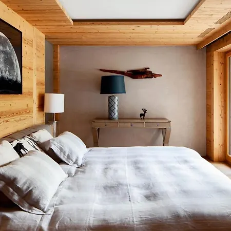 Regent Retreat Villa