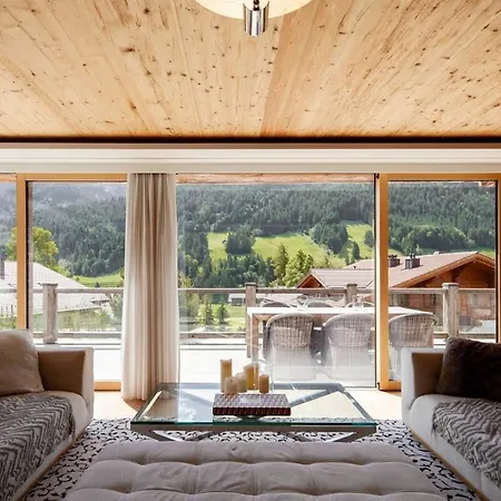 Regent Retreat Rougemont