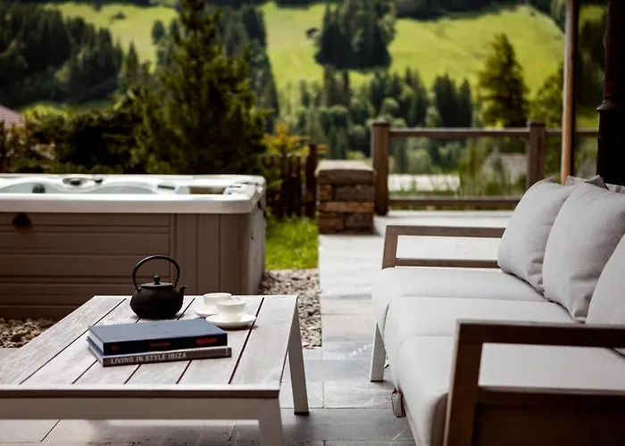 Regent Retreat * Rougemont